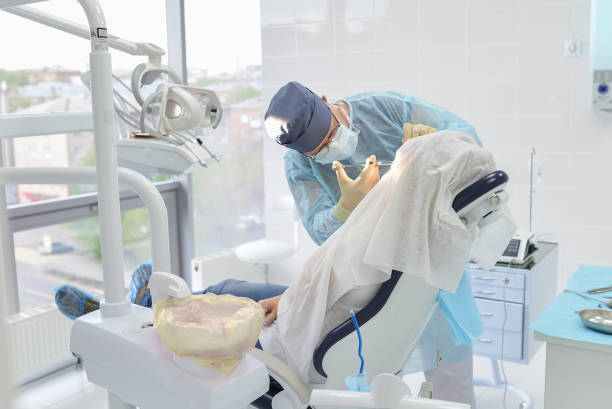 Best Emergency Care for Gum Disease in Charlevoix, MI